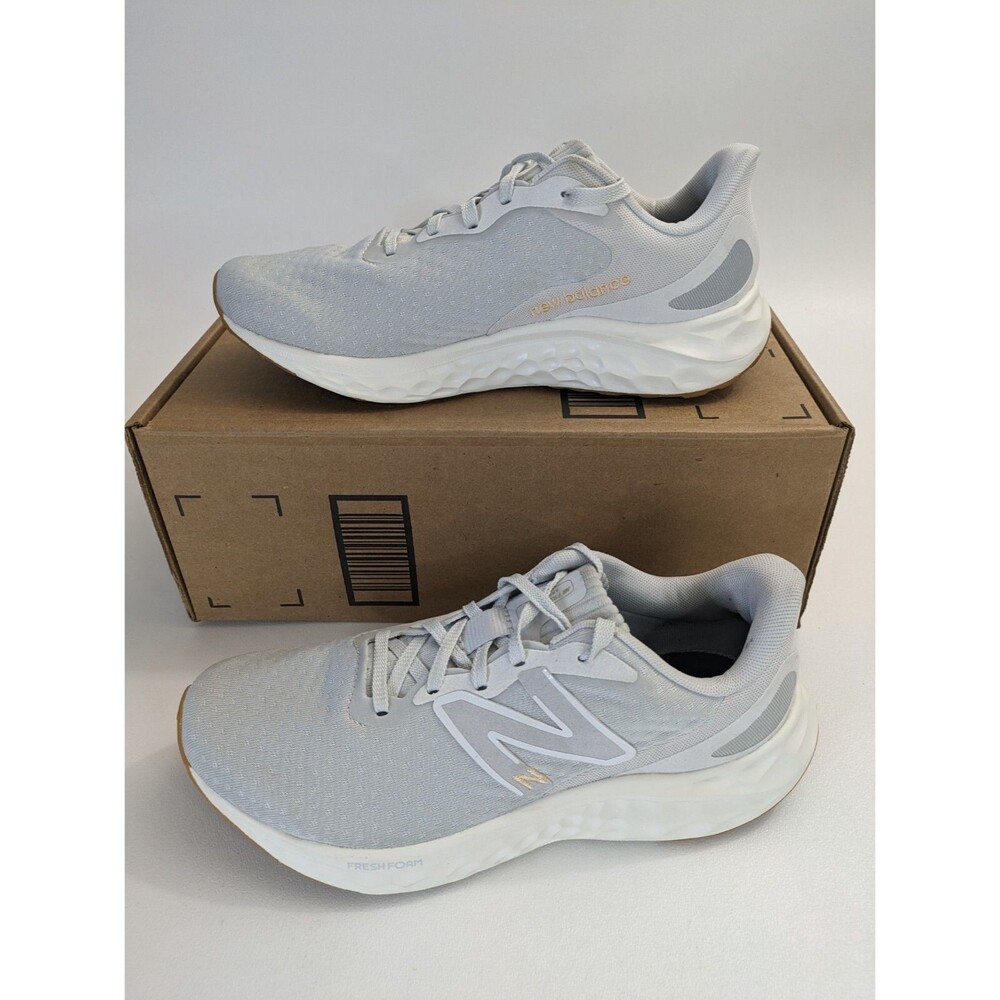 New‎ Balance Women's Fresh Foam Arishi V4 Running Shoe, 8.5 US